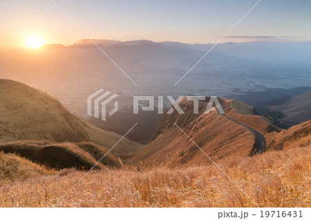 早朝のラピュタの道 早朝のラピュタの道 19716431