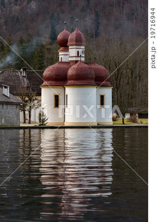 st bartolomeus konigsee in winter st bartolomeus konigsee in winter 19716944