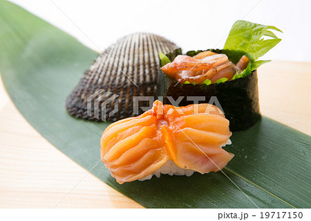 お寿司屋さんの赤貝のにぎり寿しの写真素材