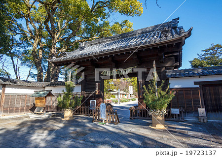 徳川園黒門　正月 19723137