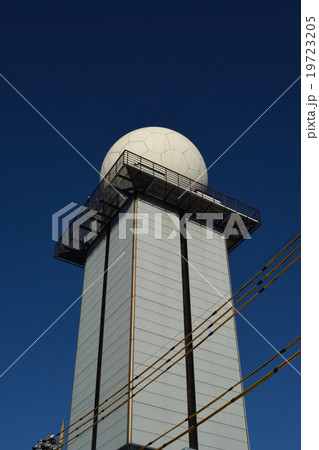 羽田空港の気象ドッ プラーレーダー 19723205