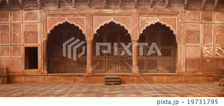 Beautiful, Ornate Stone Entryway to the Taj Mahal 19731795