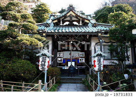 可愛らしい名前の付いたぼたもち寺を訪れて 可愛らしい名前の付いたぼたもち寺を訪れて 19731833