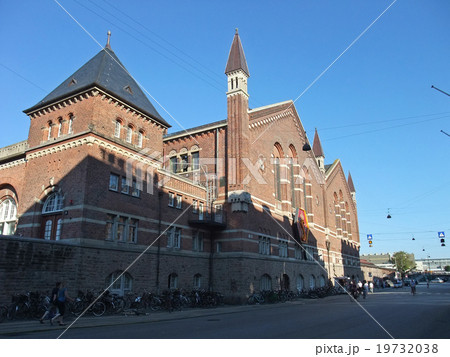 コペンハーゲン中央駅　斜めから　デンマーク 19732038