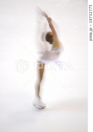 フィギュアスケートのスピン フィギュアスケートのスピン 19732775