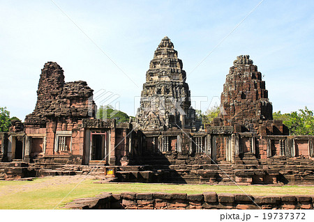 View of the historic Prasat Hin Phimai Castle View of the historic Prasat Hin Phimai Castle 19737372
