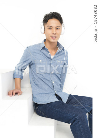 男性　ライフスタイル 19743082