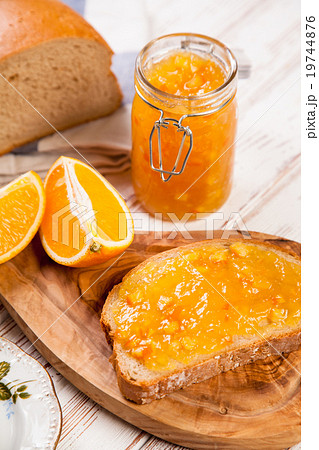 Slices of bread with jam 19744876