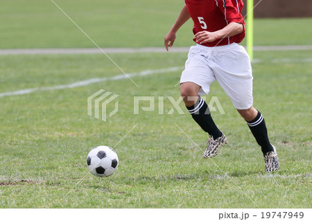 サッカー　フットボール 19747949