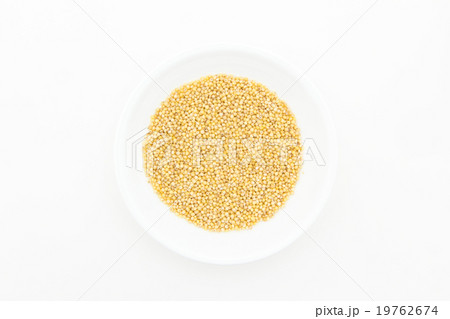 ミレー（キビなどの雑穀）:Millet 19762674