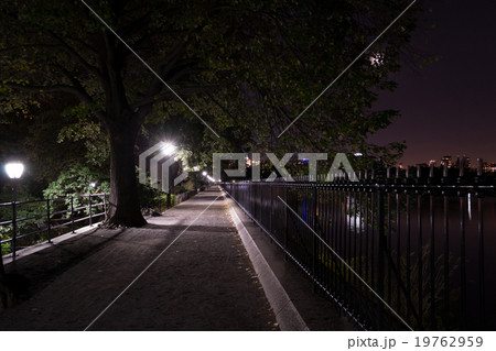 Night at the reservoir 19762959