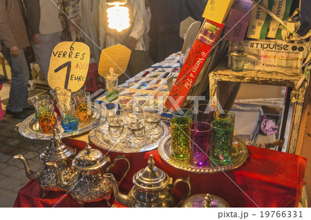 マラケシュのジャマ・エル・フナ広場 19766331