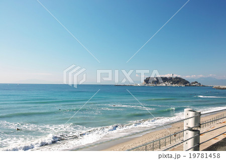 江の島を望む風景 江の島を望む風景 19781458