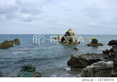 伊勢志摩　二見浦　夫婦岩　二見興玉神社　 19788450