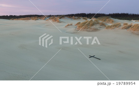 `Cross In The Sand `Cross In The Sand 19789954