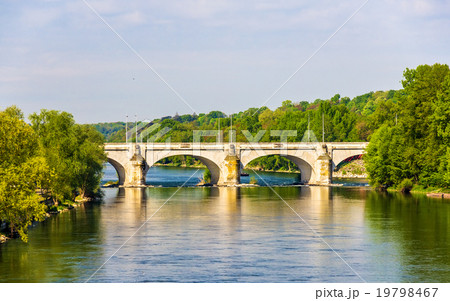 Pont Wilson on the Loire in Tours - France 19798467