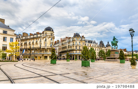 Place du Martroi, the main square of Orleans 19798488