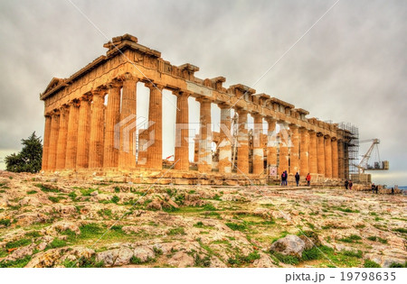 View of the Parthenon in Athens - Greece View of the Parthenon in Athens - Greece 19798635