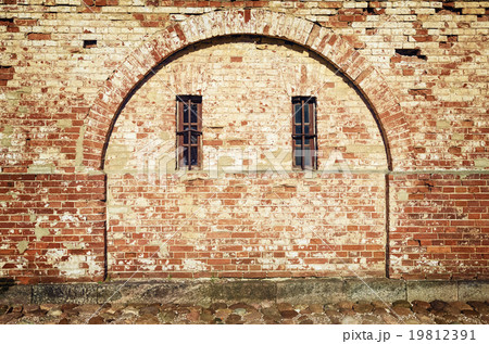 Immured Arch 19812391