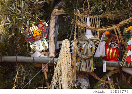 どんどん焼き　どんど焼　左義長　さぎちょう、三毬杖　 19812772