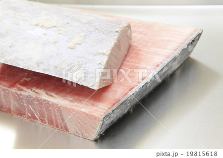 冷凍マグロ 19815618