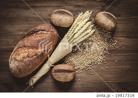 The Bread 19817316