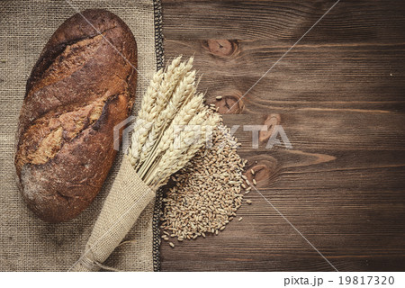 The Bread 19817320