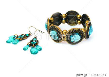 Bracelet and earrings Bracelet and earrings 19818034