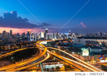 Bangkok city at twilight 19825327