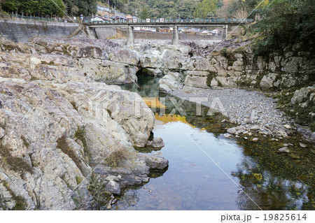 滝の拝（和歌山県古座川町） 19825614