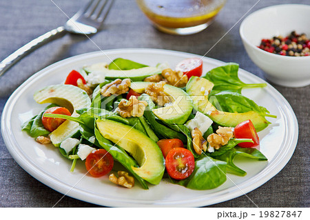 Avocado with Spinach and Feta salad Avocado with Spinach and Feta salad 19827847