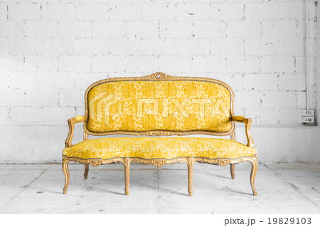 Yellow Retro Sofa Yellow Retro Sofa 19829103