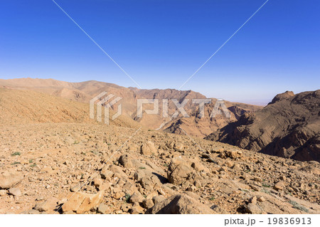 カスバ街道のトドラ峡谷 19836913