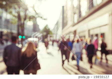 people in bokeh, street of London 19850127