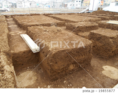 木造住宅の基礎工事の進ちょく状況 19855877