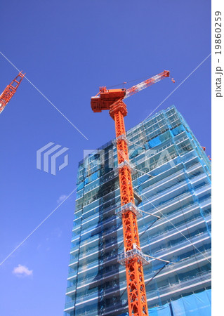 建設中の超高層マンション　 19860259