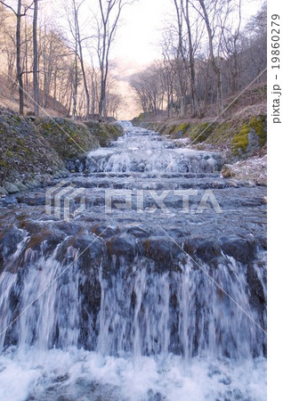 長野県松本市　牛伏川フランス式階段工（砂防施設）水路縦　明治期の土木工事　国重要文化財 19860279