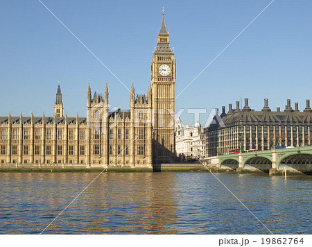 Houses of Parliament London 19862764