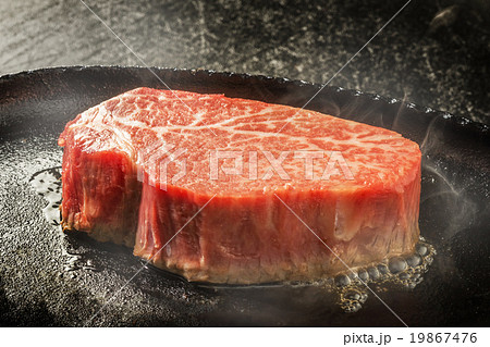 高級和牛ステーキ Japanese beef high quality steak 高級和牛ステーキ Japanese beef high quality steak 19867476