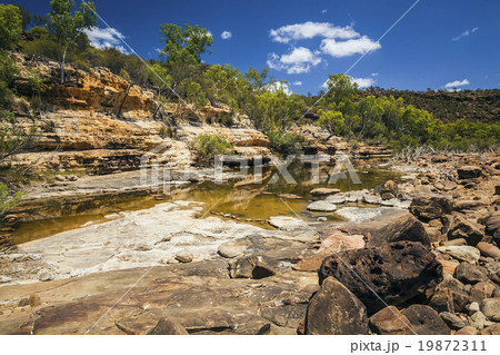 Australia Australia 19872311