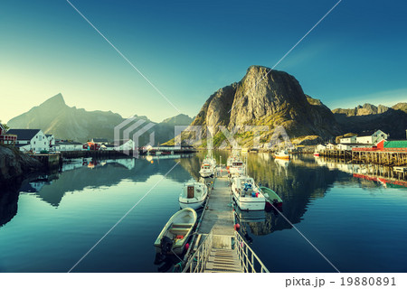 sunset - Reine, Lofoten islands, Norway sunset - Reine, Lofoten islands, Norway 19880891