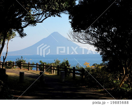 番所鼻自然公園から開聞岳を望む 19885688