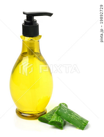 Gel bottle and aloe vera 19892729