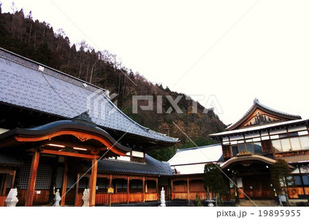 渋温泉街(横湯山温泉寺) 渋温泉街(横湯山温泉寺) 19895955