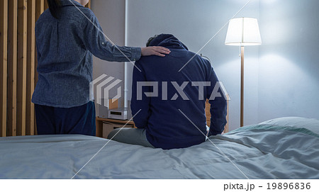 ネガティブイメージ 19896836