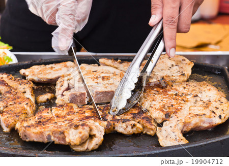 Grilled steaks Grilled steaks 19904712
