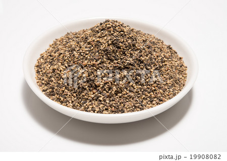 黒胡椒 19908082