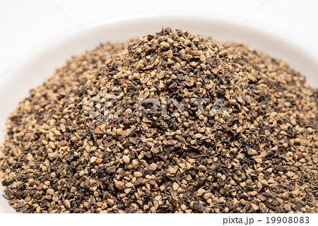 黒胡椒 19908083