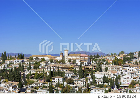 アルハンブラ宮殿よりアルバイシン地区 19908324