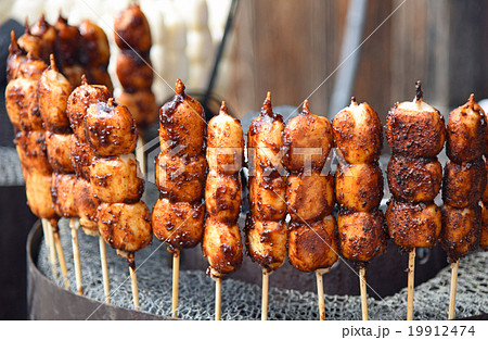 焼き団子 19912474